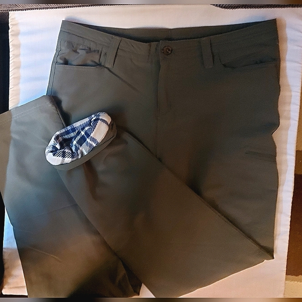 Mountain & Isles Outdoor Pants Men’s Hiking Utility Bottoms Green